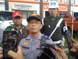 Petugas Gabungan Tertibkan Parkir Liar Di Kota Cimahi Demi Kelancaran Lalu Lintas