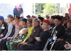 Ketua DPRD Beserta Jajaran nya Menghadiri Peringatan Hari Pendidikan Nasion Tingkat Kabupaten Tasikmalaya