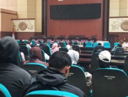 Gabungan Massa Aksi Di Kabupaten Tasikmalaya Diterima Masuk Gedung DPRD