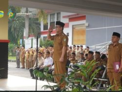 Bupati Tasikmalaya Pimpin Apel Senin, Berikan Apresiasi kepada ASN Berprestasi