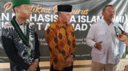 Ibnu Fauzan Resmi Dilantik Jadi Ketua HMI Komisariat Achmad Yani di Pendopo DPRD Cimahi